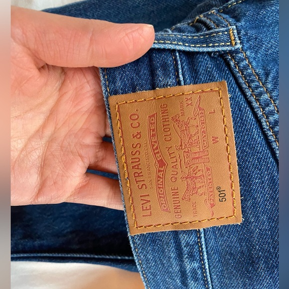 Cute Levi jeans - Picture 4 of 6